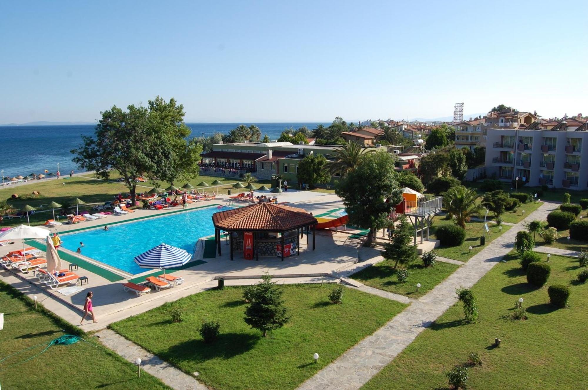 Ra Resort Otel Küçükkuyu Ngoại thất bức ảnh