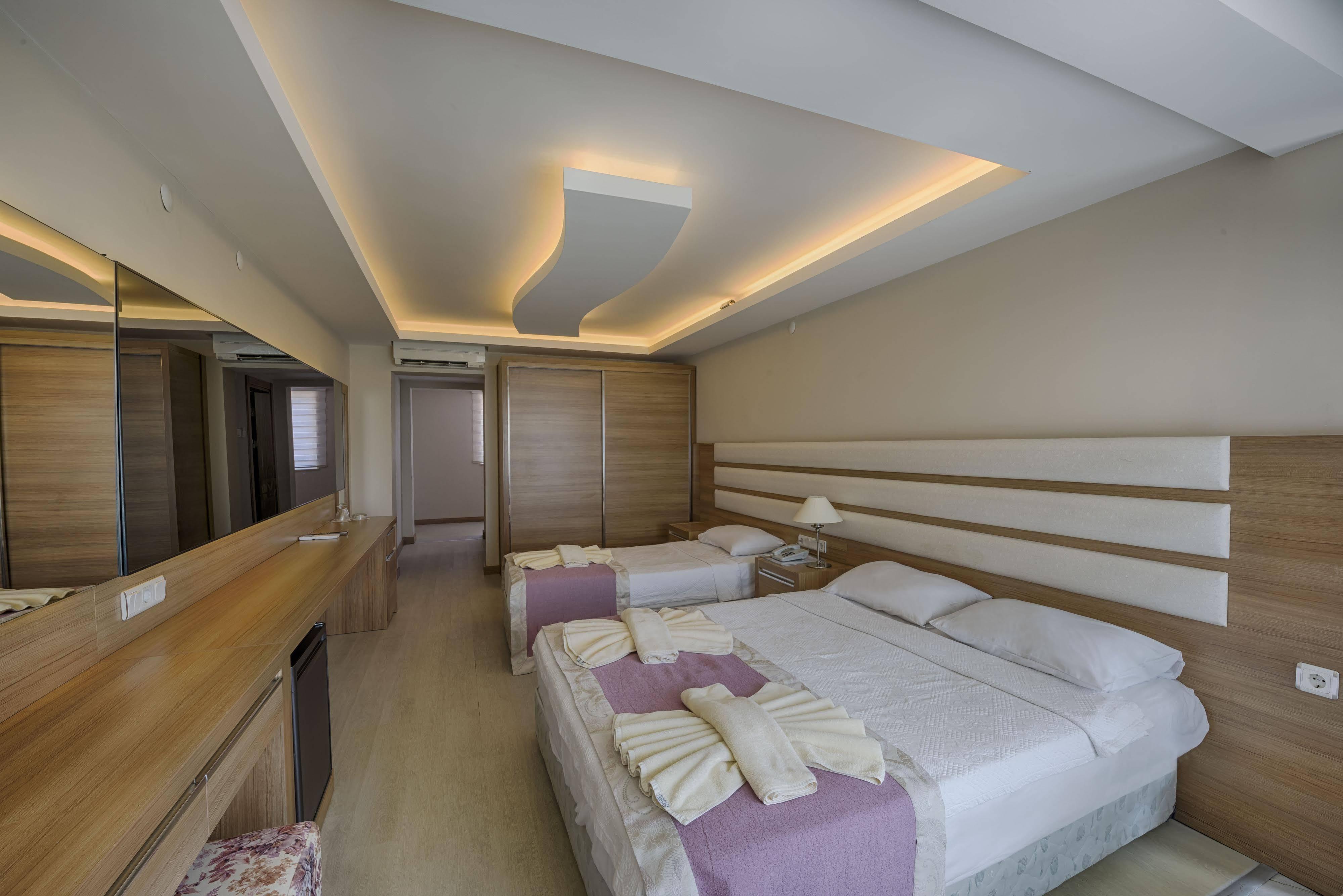 Ra Resort Otel Küçükkuyu Ngoại thất bức ảnh